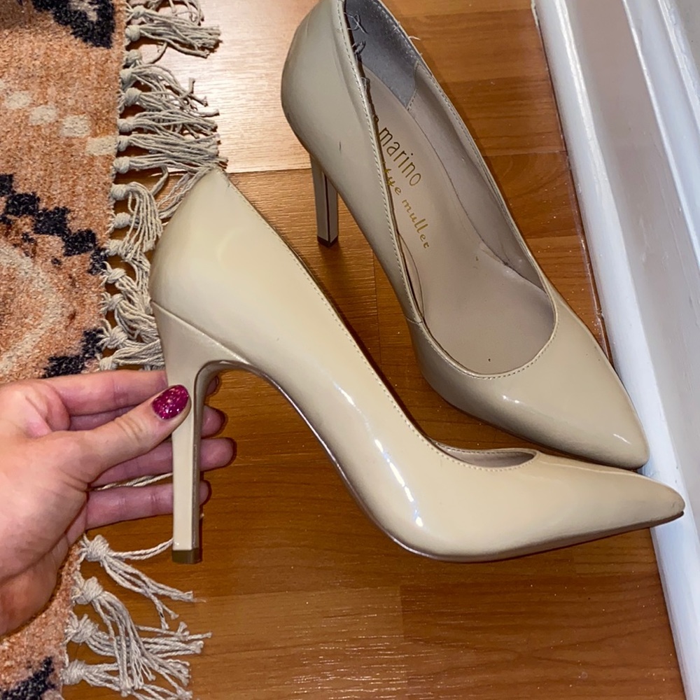 Beige heels